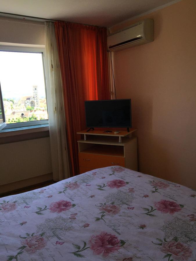 View Citadel Alba Iulia Apartment Bagian luar foto